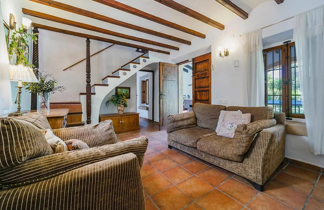 Villa Juniper By Villa Plus-1